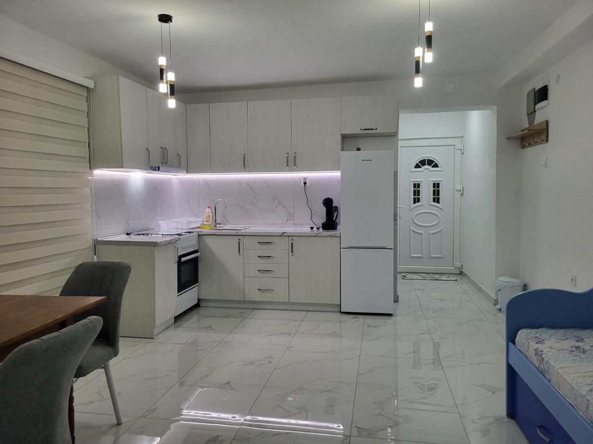 Jordanovi Premium Apartment كافادارشي المظهر الخارجي الصورة