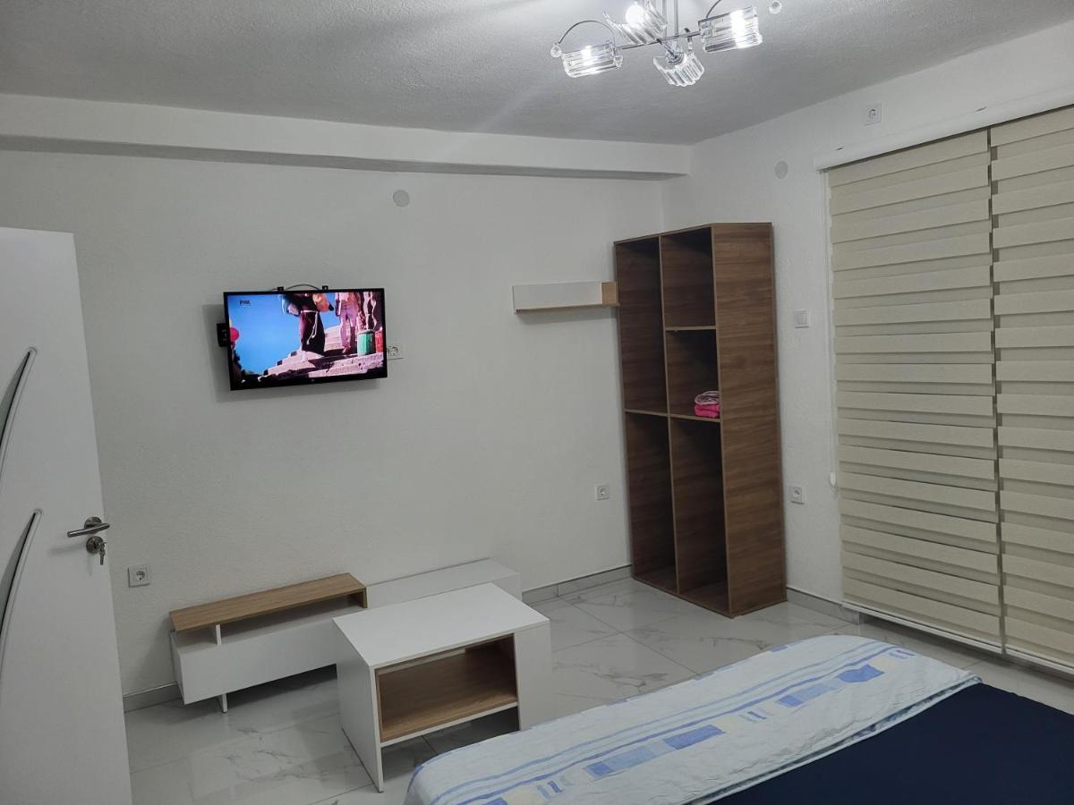 Jordanovi Premium Apartment كافادارشي المظهر الخارجي الصورة